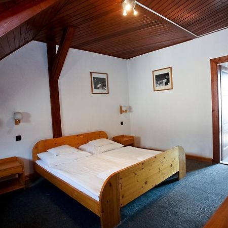 Lenau Haz Bed & Breakfast Pecs Exterior photo