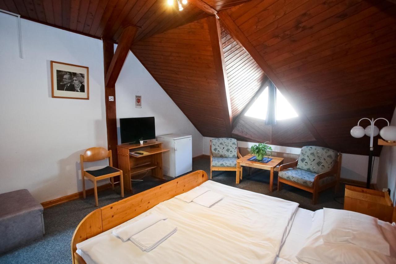 Lenau Haz Bed & Breakfast Pecs Exterior photo